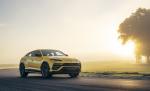 Lamborghini Urus Shiny Black Package 2018 года